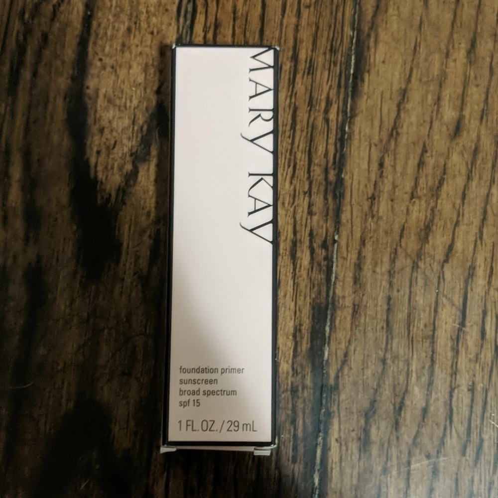 Mary Kay foundation primer